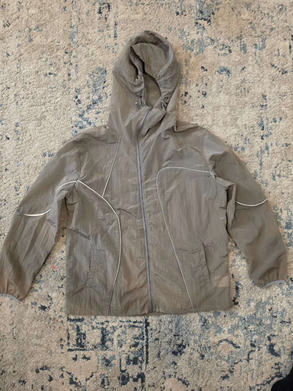 Lightweight Olive Hooded Jacket for Women